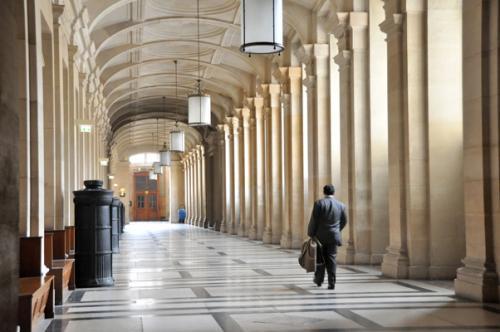 Couloirs Palais de justice